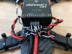 Pixhawk (Holybro Pixhawk 4 Mini (w/ PM06))