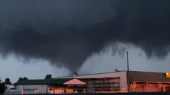 Live updates: Texas, Arkansas, Oklahoma, Kentucky face tornadoes ...