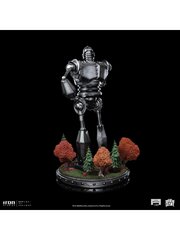 The Iron Giant and Hogarth Hughes Demi 1:20 Scale Statue (The Iron Giant)