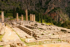 Delphic Oracle (Temple of Apollo)