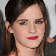 Emma Watson (Emma Watson Medium Length Straight Hair)