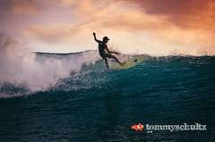 Gerry Lopez in Bali – 50 Best Surf Photos from Uluwatu