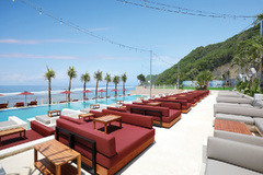 White%20Rock%20Beach%20Club%20Opens%20at%20Melasti%20Beach%20%7C%20Asia%20Dreams