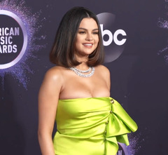 Selena Gomez (Selena Gomez Bob American Music Awards)